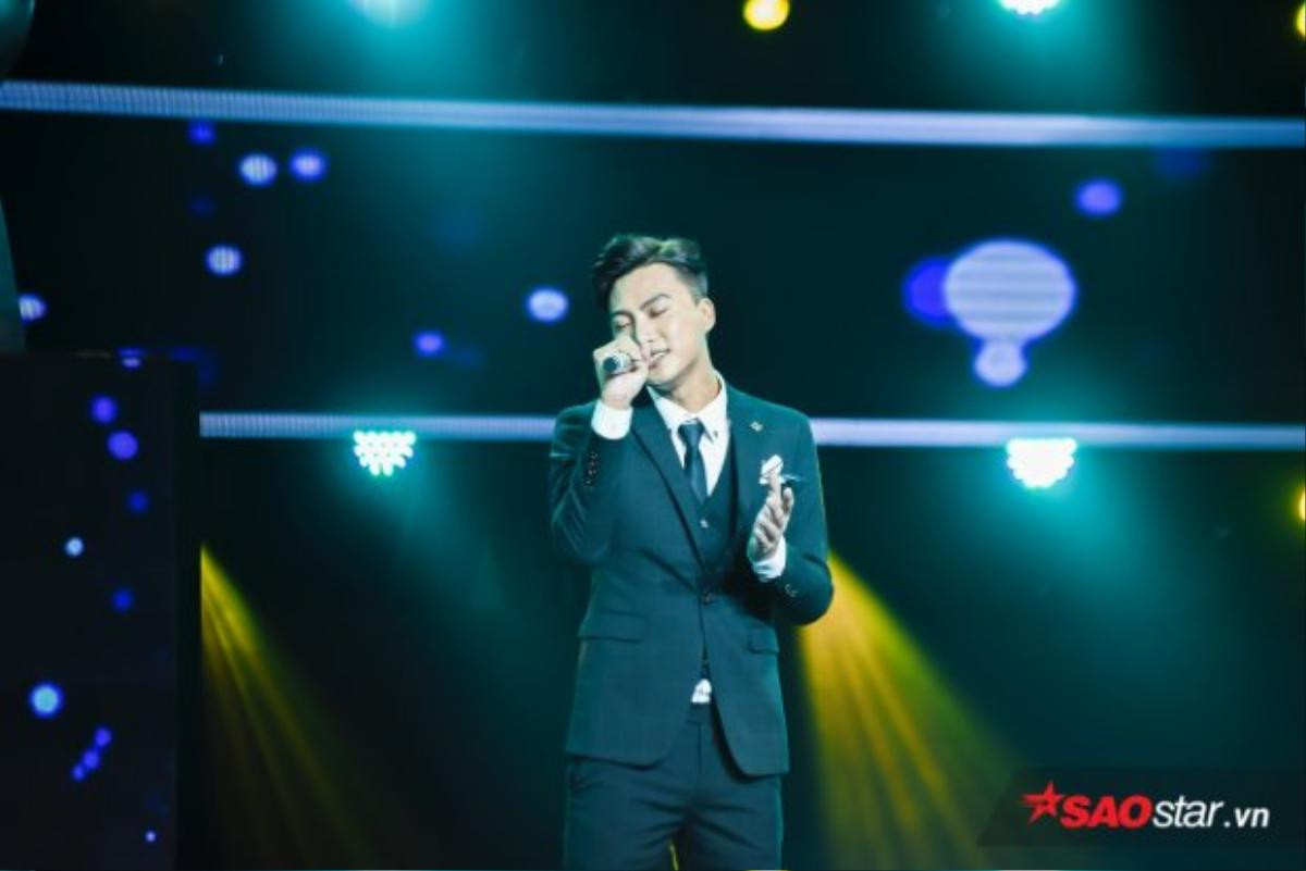 Lê Chánh Tín và hành trình 'tô màu' cho bức tranh tuổi trẻ tại sân chơi The Voice 2018 Ảnh 9