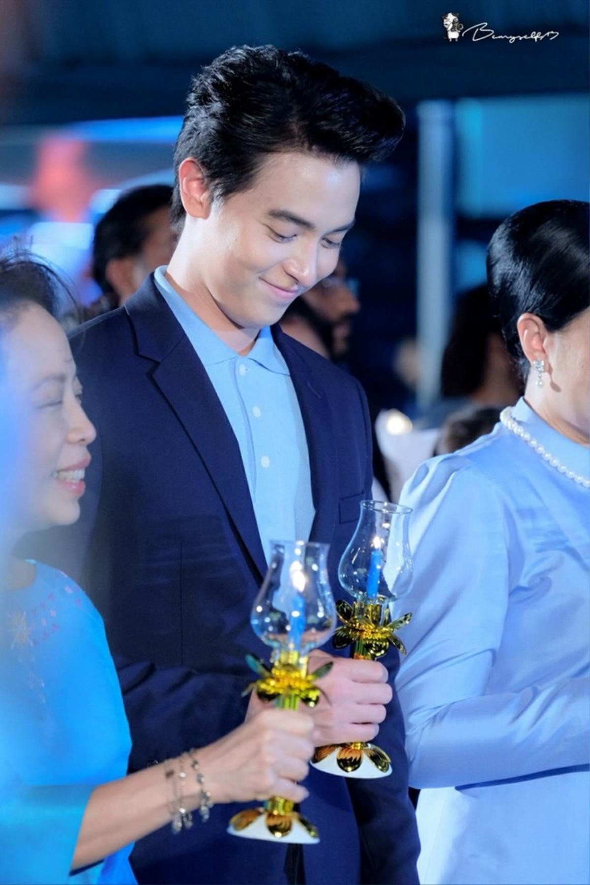 Ngày của Mẹ: Trai đẹp James Jirayu ‘nhõng nhẽo', Yaya - Kimberley khiến fan muốn 'đuổi' đi lấy chồng ngay Ảnh 19