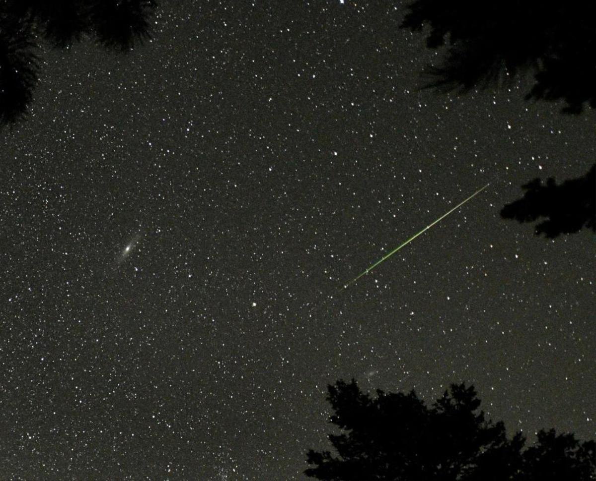 Mưa sao băng Perseid đẹp tuyệt vời trên bầu trời đêm Ảnh 6