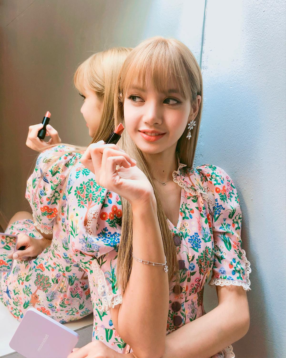 Tất cả đều biết Lisa (BlackPink) bật khóc tại fansign Thái nhưng lý do thì không phải ai cũng tỏ tường Ảnh 7