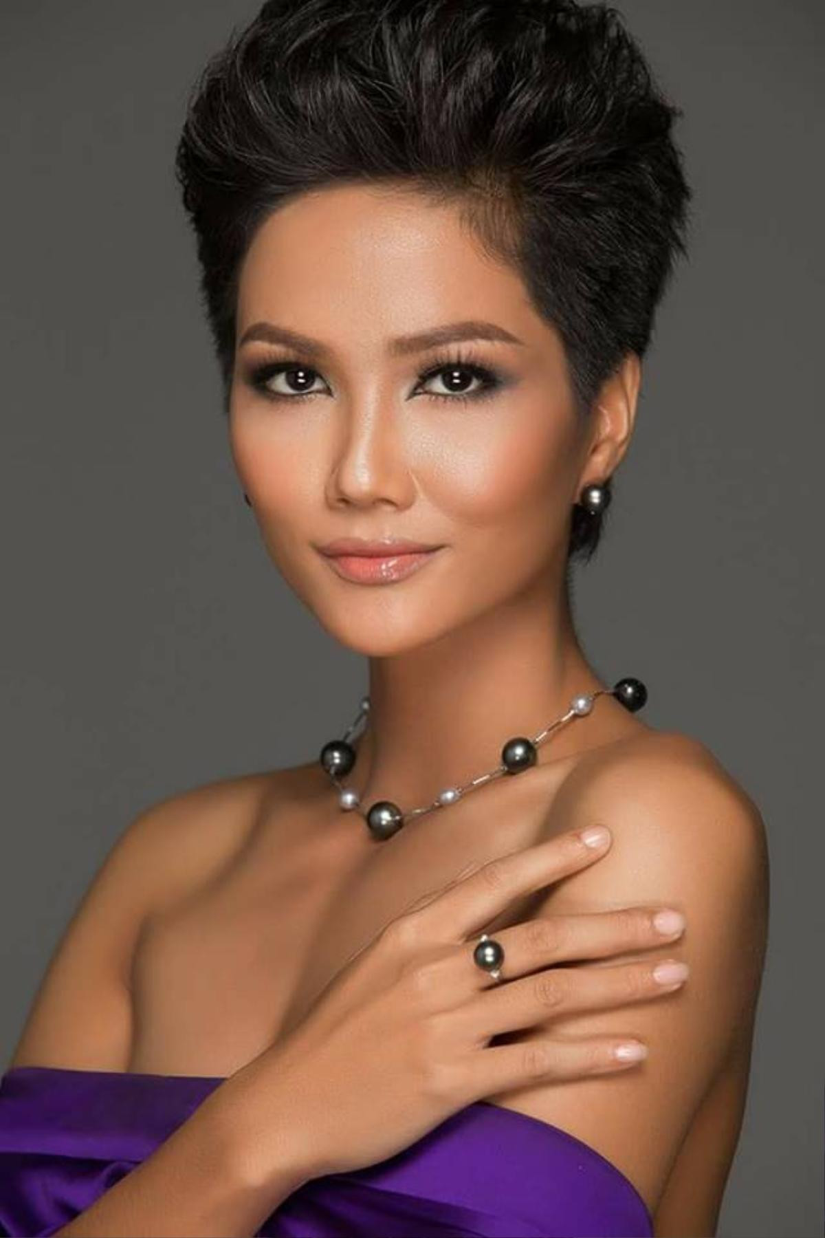 Đã tìm ra vũ khí đắc lực giúp H'Hen Niê hack chiều cao thành công để không bị lép vế tại Miss Universe Ảnh 4