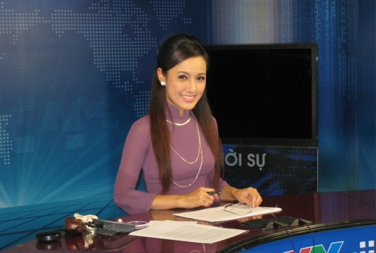 Đã 10 năm khán giả quen giọng miền Nam trên sóng VTV, cuộc sống của BTV Hoài Anh được triệu người yêu mến giờ ra sao? Ảnh 3