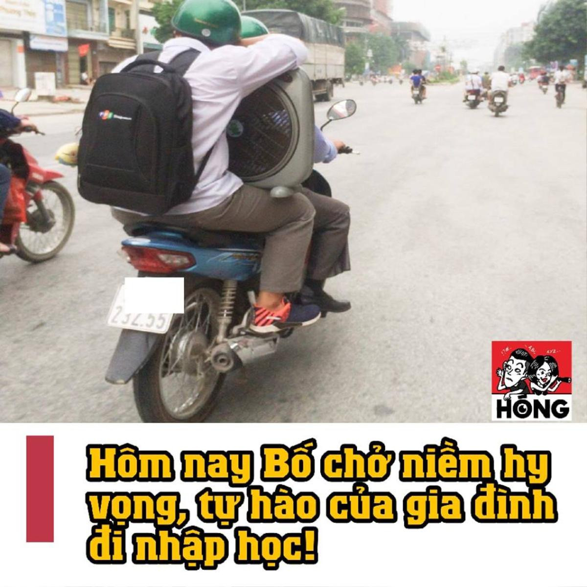 Những hình ảnh cảm động ngày cha mẹ đưa con đi nhập học: Chỉ lướt nhìn thôi đã thương trào nước mắt Ảnh 2