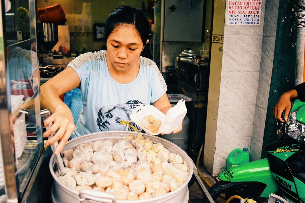 Những món ăn dưới 25k đảm bảo 'ngon, bổ, rẻ' trước cổng trường, được học sinh vô cùng ưa chuộng Ảnh 18