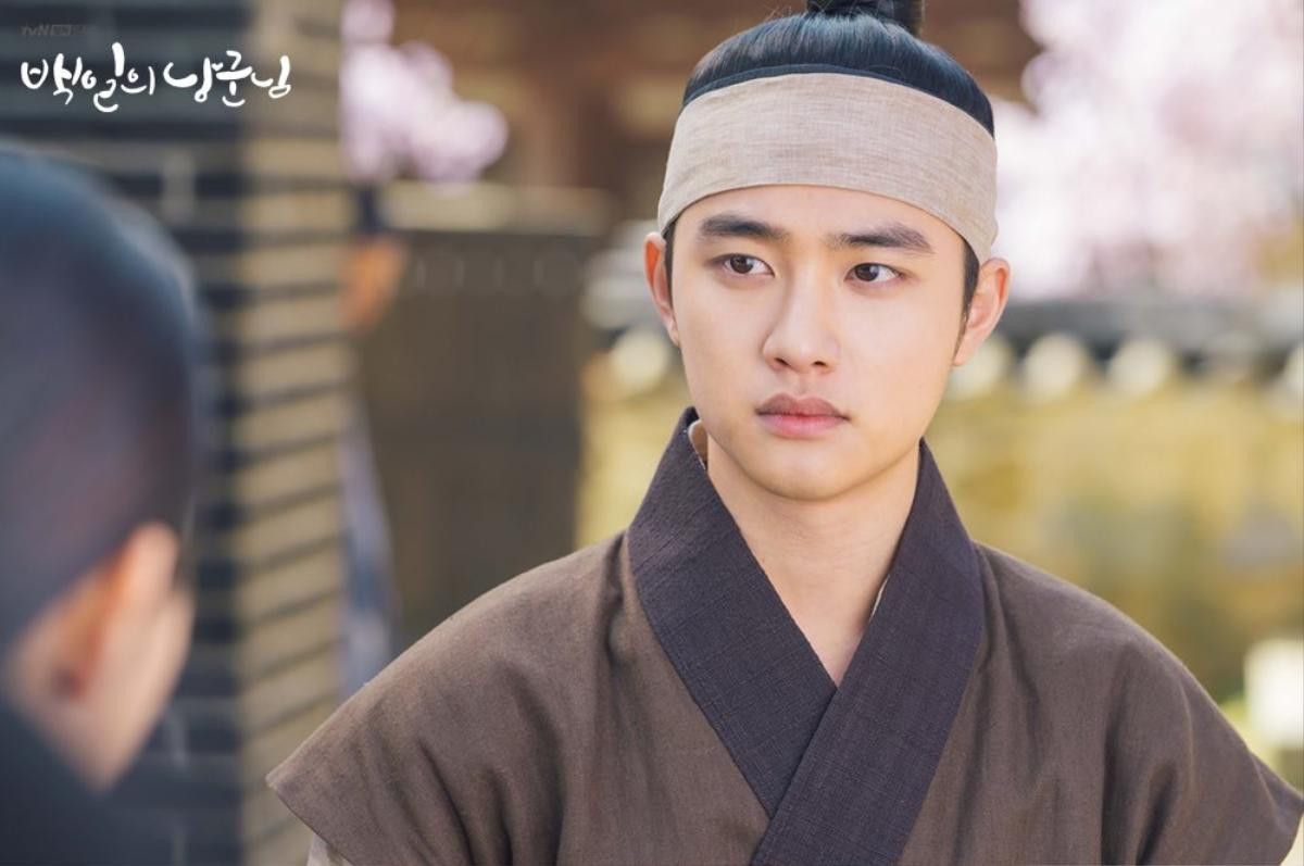 Ngắm mãi không chán poster đẹp tựa ngôn tình của 'phu thê' D.O. (EXO) và Nam Ji Hyun trong '100 Days My Prince' Ảnh 10