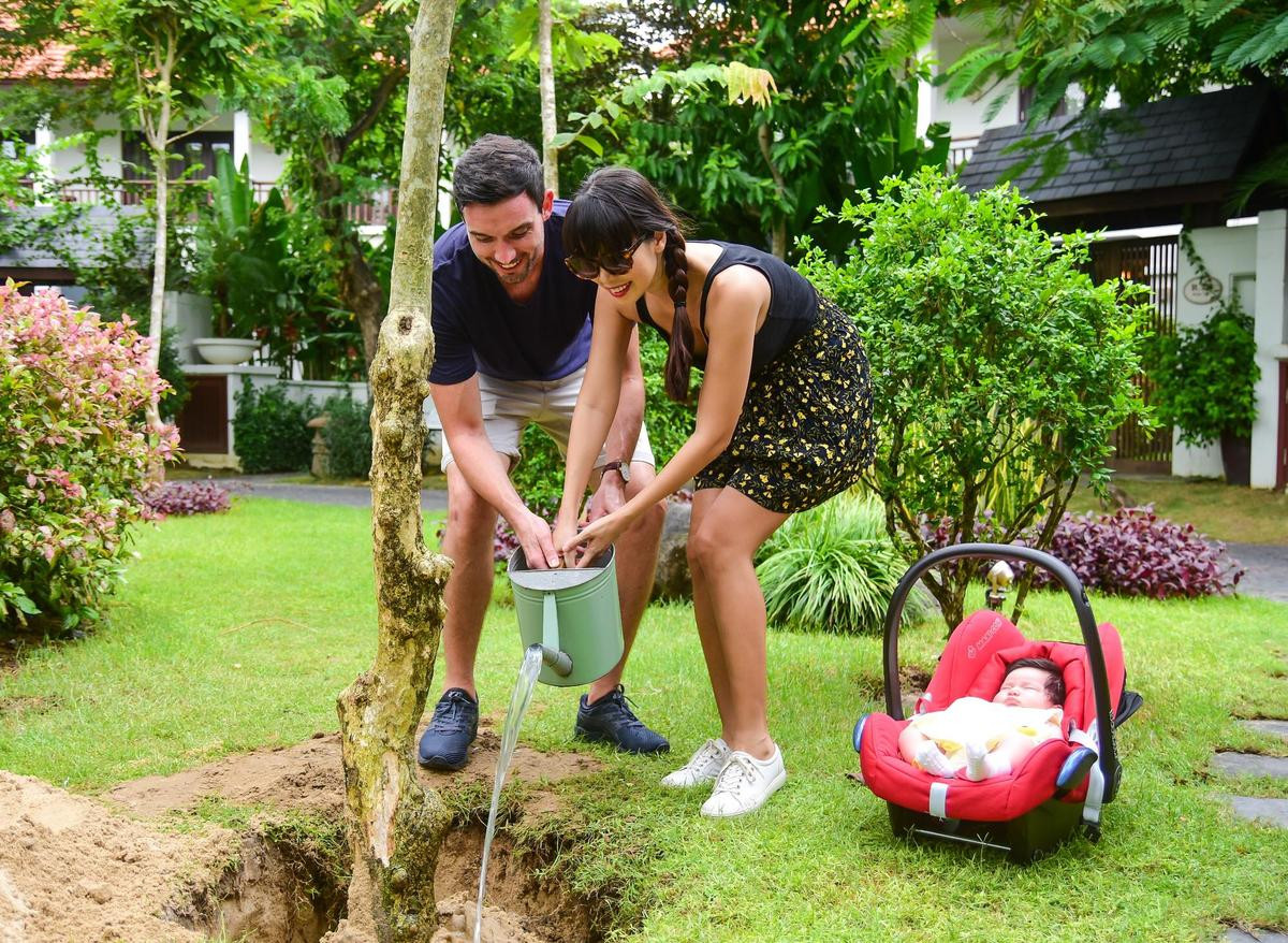 Hà Anh khoe ảnh con giống mình như tạc, mừng hớn hở vì thoát kiếp 'đẻ thuê' Ảnh 3