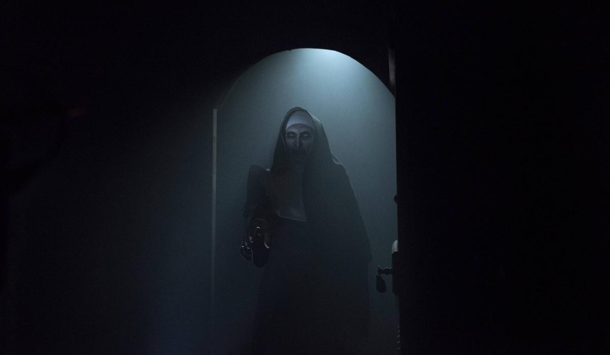 ‘The Nun’ tung loạt ảnh mới, chuẩn bị đón xơ Valak tới dọa ma khán giả Ảnh 4