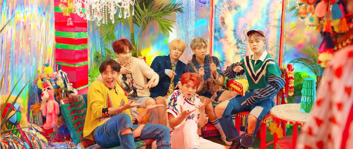 MV BTS 'Idol' chính thức xuất xưởng: Nhạc hay, nhảy đẹp nhưng vẫn khiến fan… hú hồn Ảnh 5