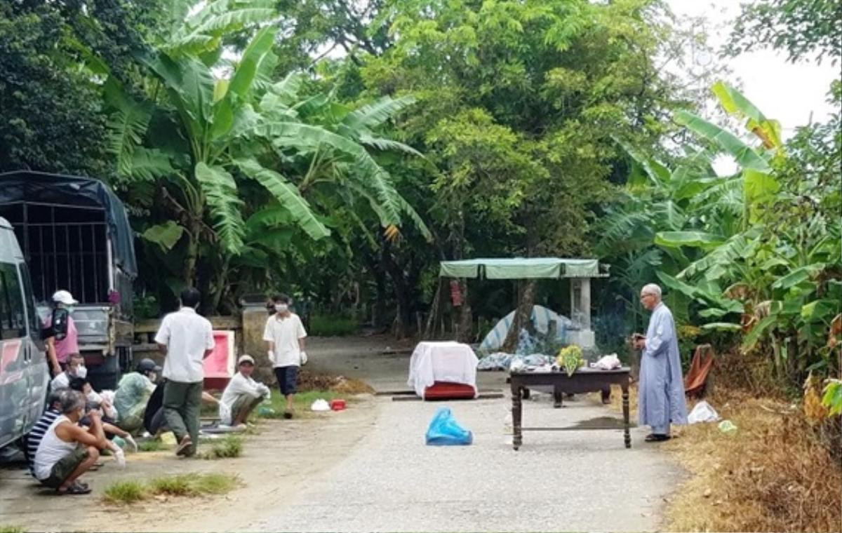 Người dân tá hỏa phát hiện thi thể người đàn ông đang phân hủy sau 2 ngày mất tích bí ẩn Ảnh 1