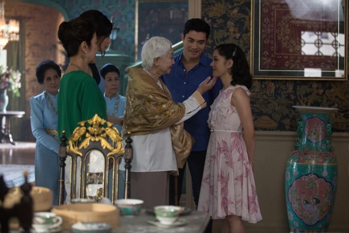 Thời trang sang chảnh đến 'phát ngốt' của bộ phim bom tấn gây sốt hiện nay Crazy Rich Asians Ảnh 5