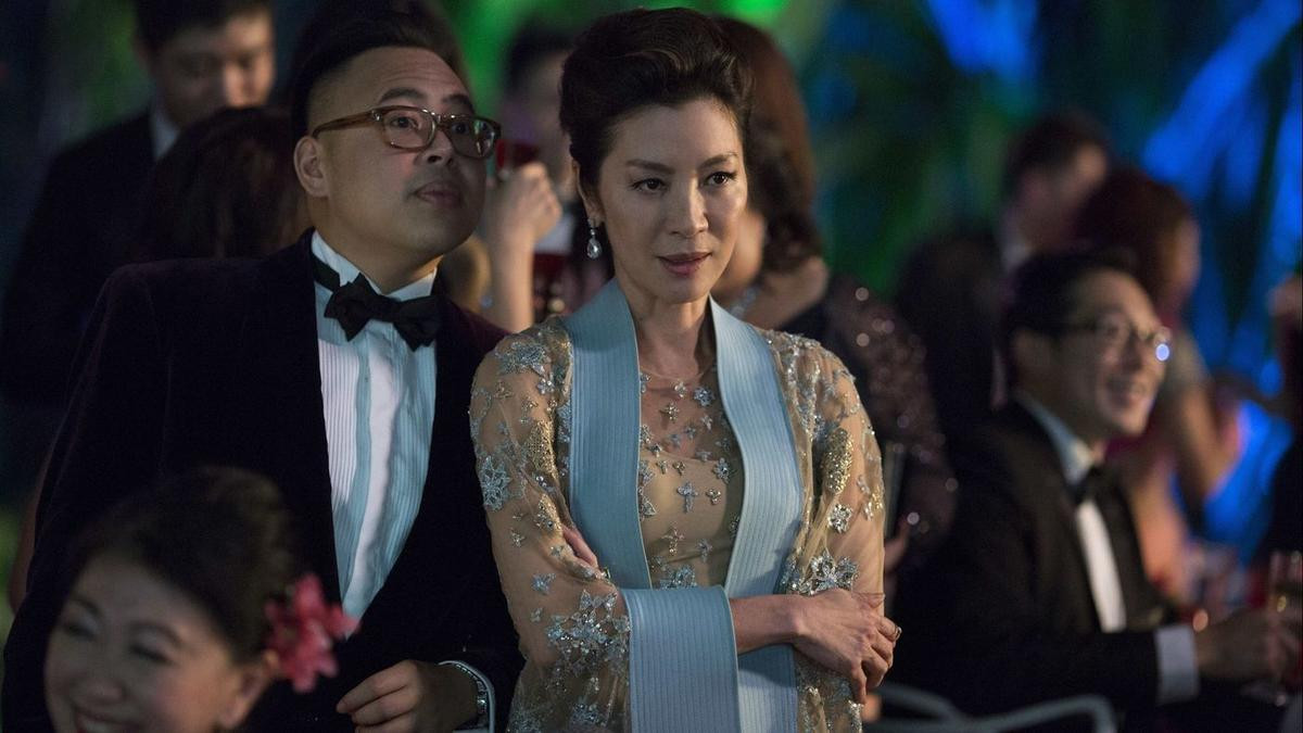 Thời trang sang chảnh đến 'phát ngốt' của bộ phim bom tấn gây sốt hiện nay Crazy Rich Asians Ảnh 8