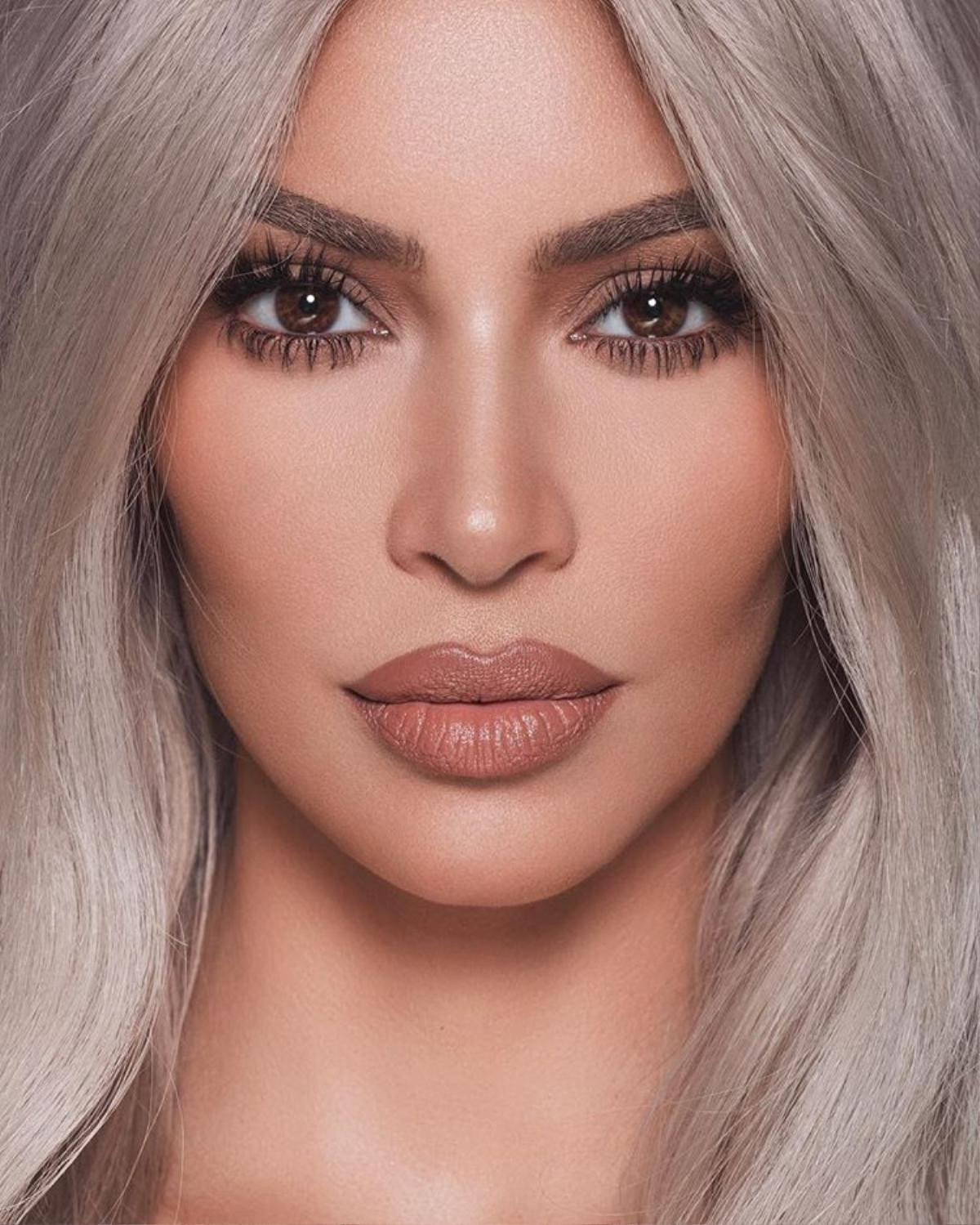 Kim Kardashian đã chia sẻ bí quyết làm đẹp khiến nhiều người phải giật mình Ảnh 6