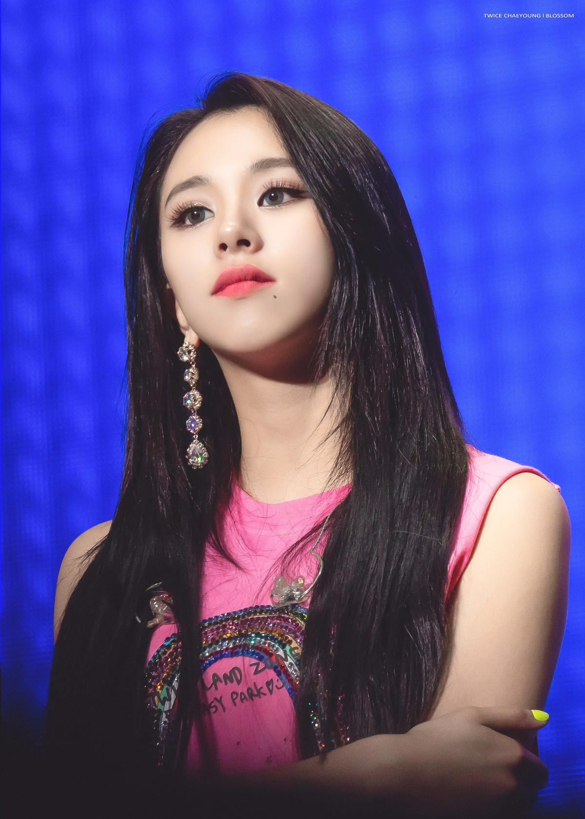 Chaeyoung (Twice) lột xác với phong cách trang điểm như sao Hollywood Ảnh 4