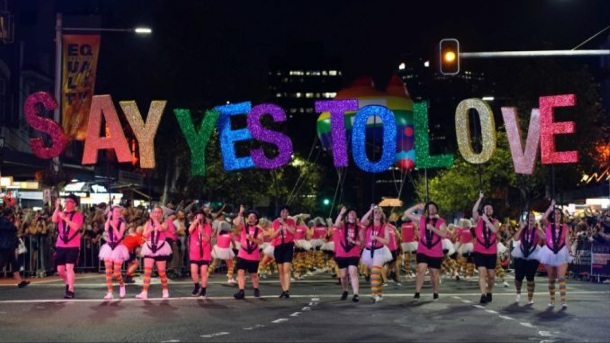 Mardi Gras in Sydney - Hành trình từ cuộc diễu hành bị đàn áp đến lễ hội LGBT lớn nhất thế giới Ảnh 1