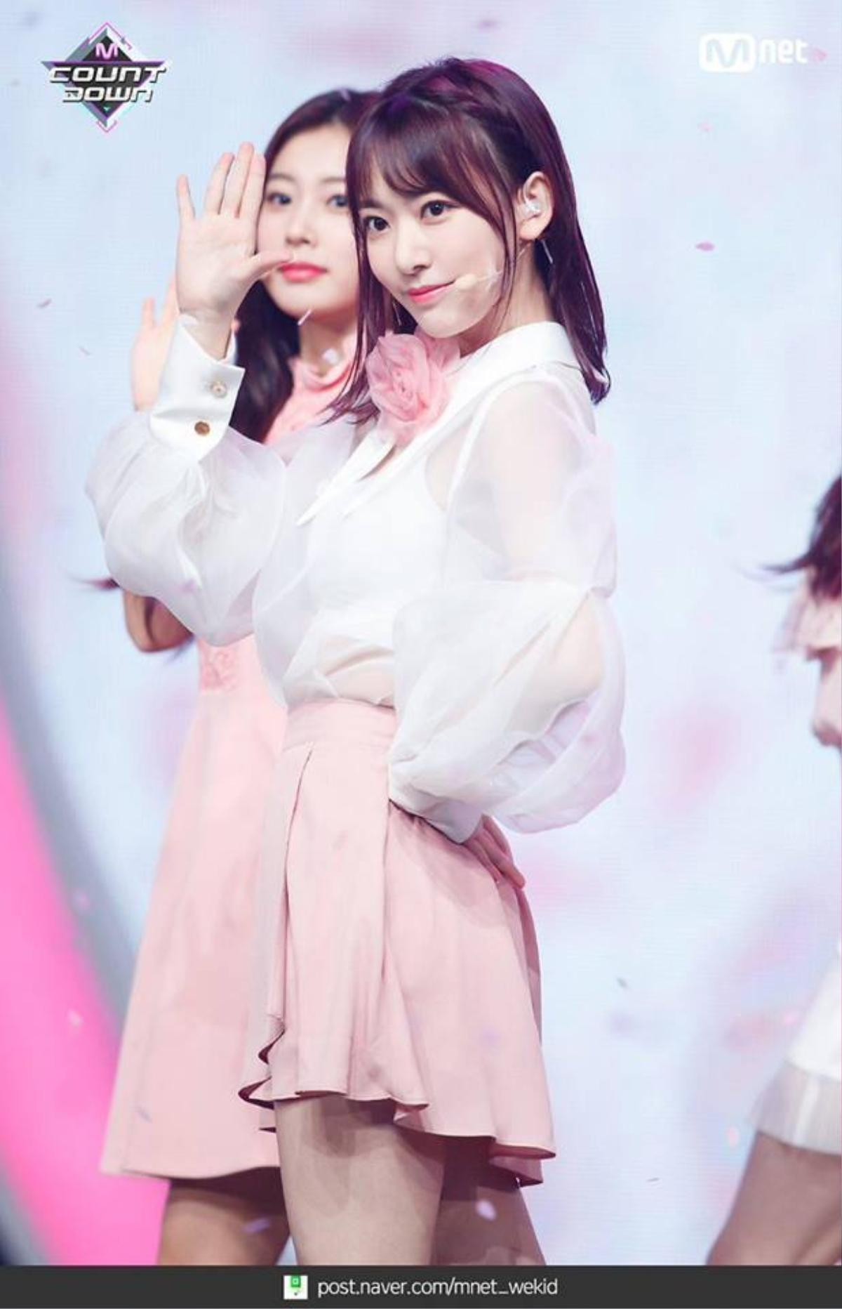 Chung kết Produce 48: Fan 'so găng' chi tiền mua quà siêu khủng để… đua lượt vote cho thí sinh Ảnh 2