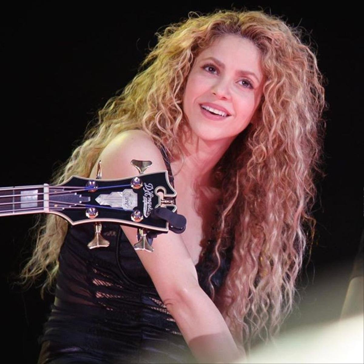 Shakira dạy con nói vanh vách không phải 1 hay 2 ngoại ngữ mà là 7 thứ tiếng khác nhau Ảnh 1