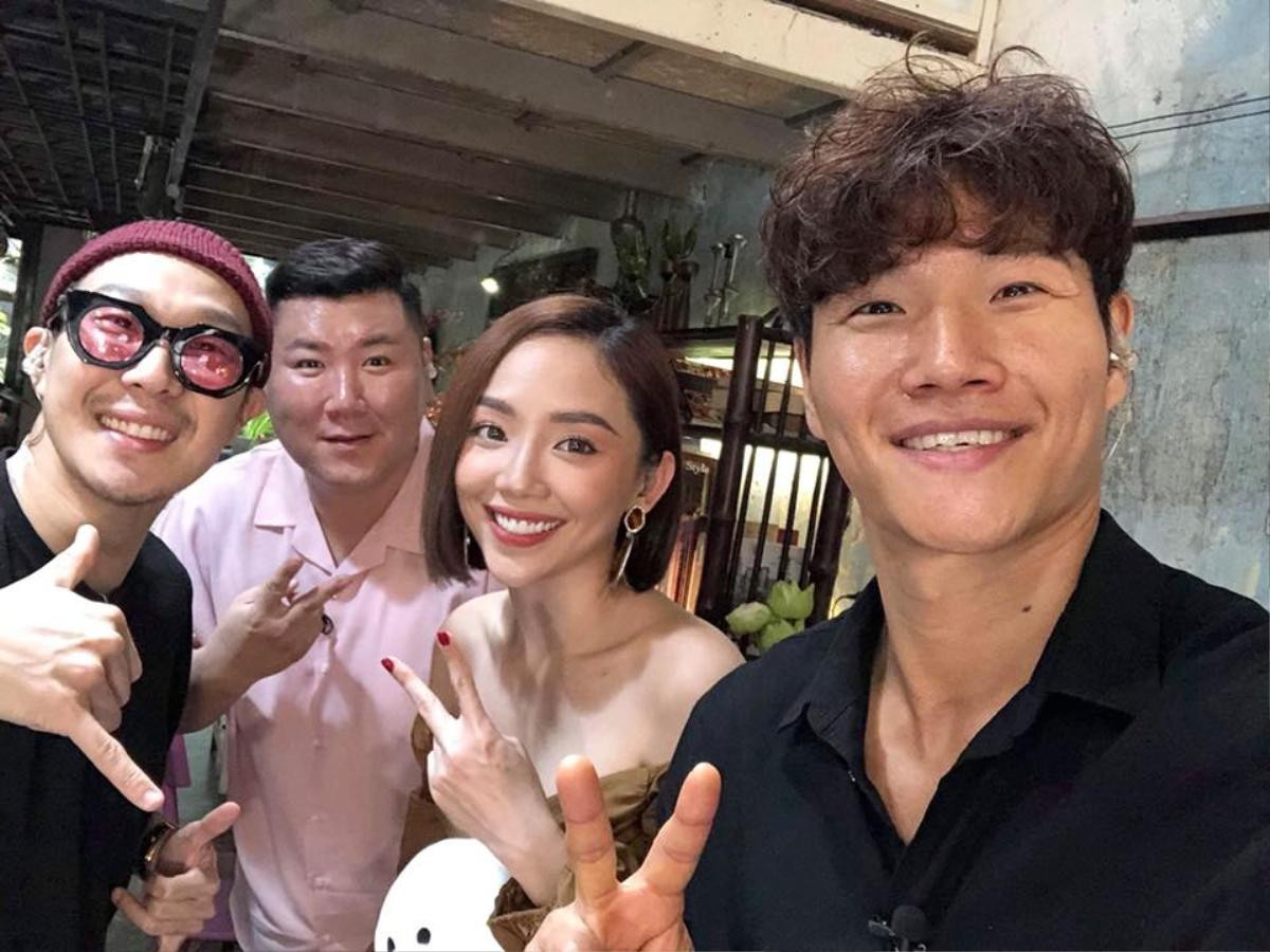 Tóc Tiên 'bắt tay' làm khách mời cho show ghi hình của bộ đôi đình đám Running Man - Kim Jong Kook và Haha Ảnh 1