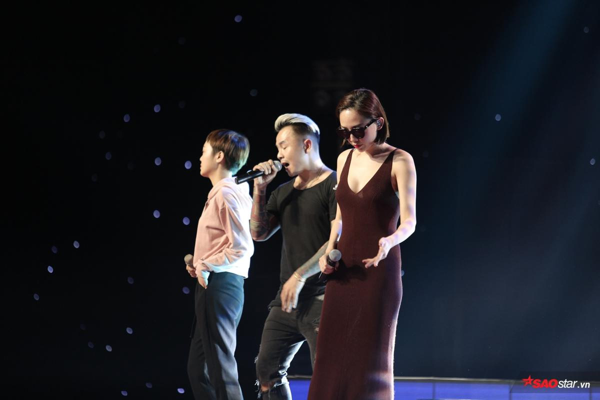 Trước giờ G - Chung kết The Voice 2018: Team Noo Phước Thịnh rực rỡ tái hiện hình ảnh Boney M, Tóc Tiên 'chơi lớn' vì Thái Bình Ảnh 22