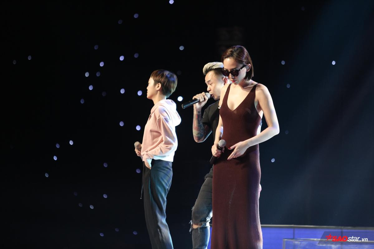 Trước giờ G - Chung kết The Voice 2018: Team Noo Phước Thịnh rực rỡ tái hiện hình ảnh Boney M, Tóc Tiên 'chơi lớn' vì Thái Bình Ảnh 23