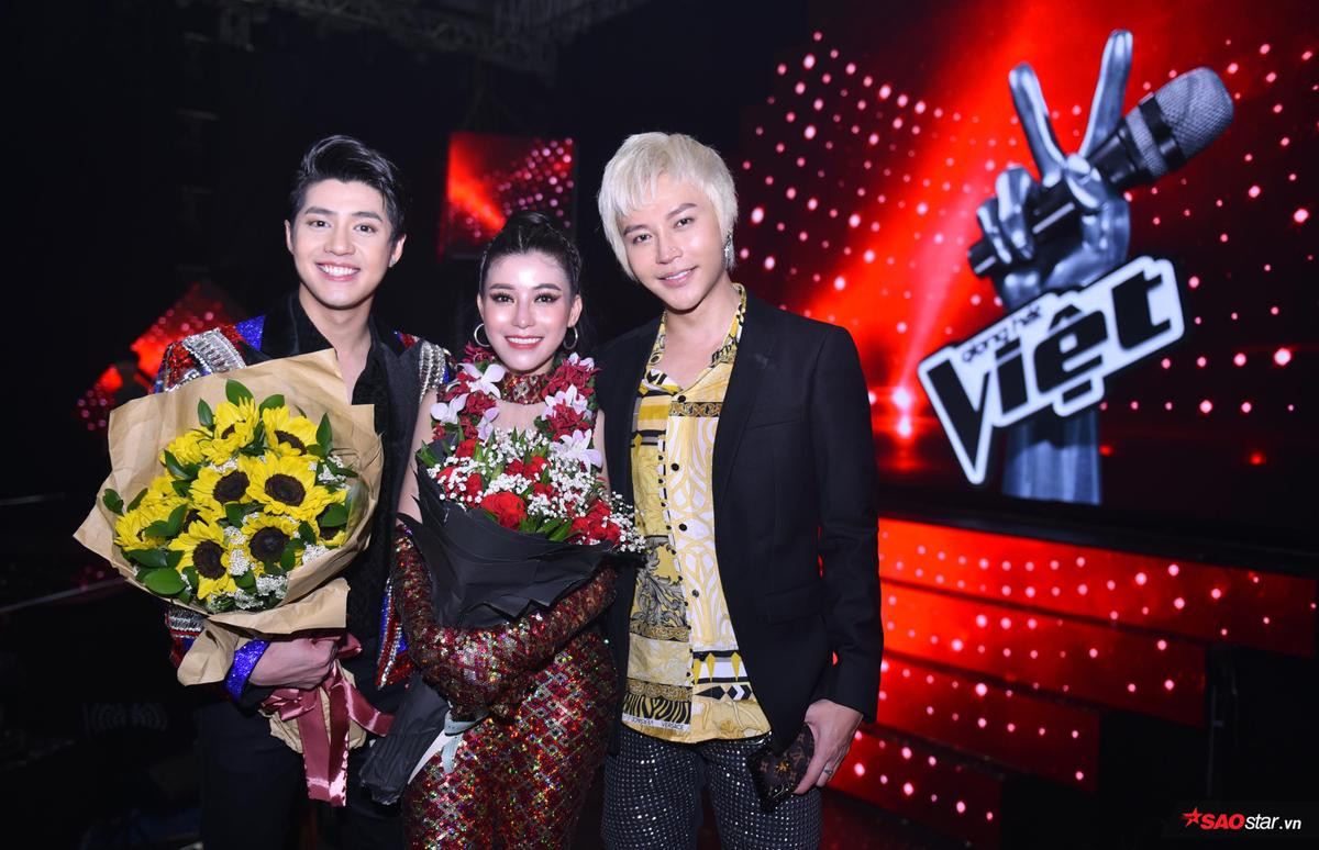 Chung kết - The Voice 2018: Bùng nổ, rực rỡ và thăng hoa những sắc màu cảm xúc! Ảnh 1