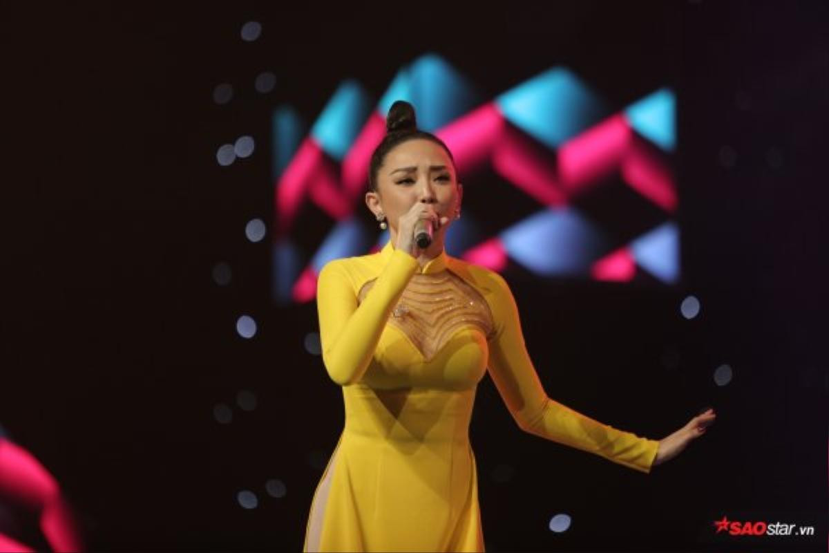 Chung kết The Voice 2018: Từ giám khảo quyền lực đến Top 5 đều khiến khán giả đã mắt Ảnh 4