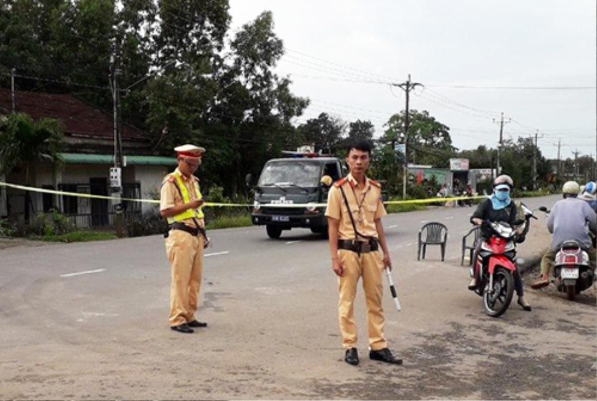 Cầu xây 22 năm bất ngờ sập trong đêm, giao thông một huyện ở Bình Thuận tê liệt Ảnh 2