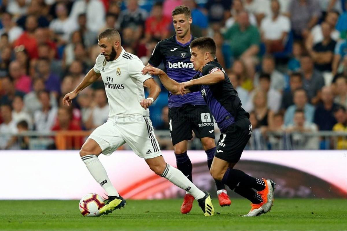 Ronaldo sang Juve giúp Benzema trở nên ‘bá đạo’ Ảnh 2