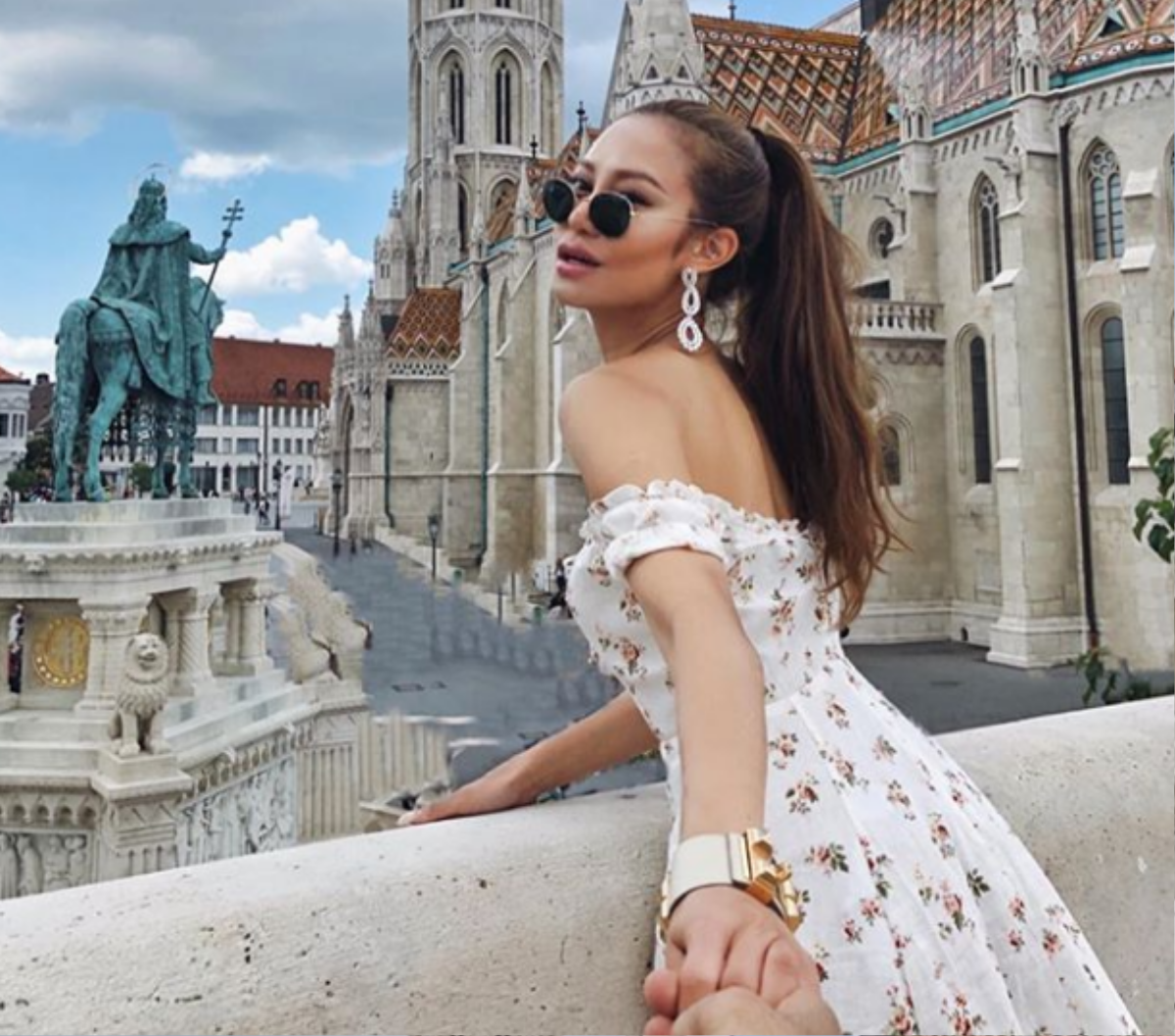 Cuộc sống 'vạn người mơ' của những ngôi sao, Instagrammer giàu có nhất nhì châu Á Ảnh 3