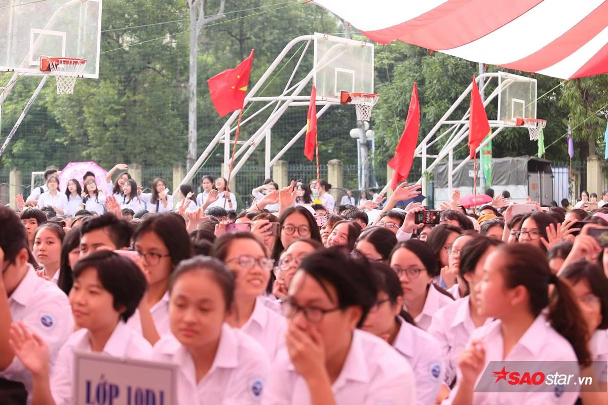 9x cuối cùng đã hết thời học sinh, lễ khai giảng năm nay chỉ toàn thế hệ Z và đây là sự khác biệt Ảnh 30