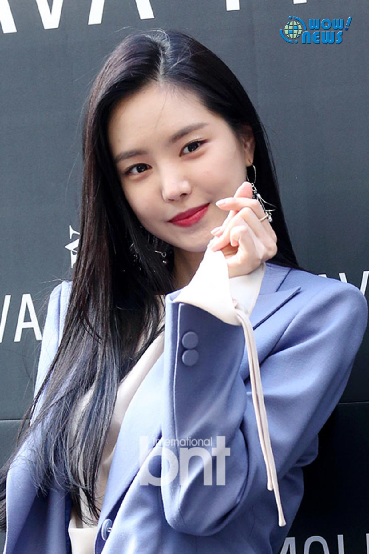 Fan tấm tắc khen ngợi: Chỉ có Naeun (Apink) mới có thể biến quần áo nhạt nhẽo trở nên tỏa sáng như thế Ảnh 3