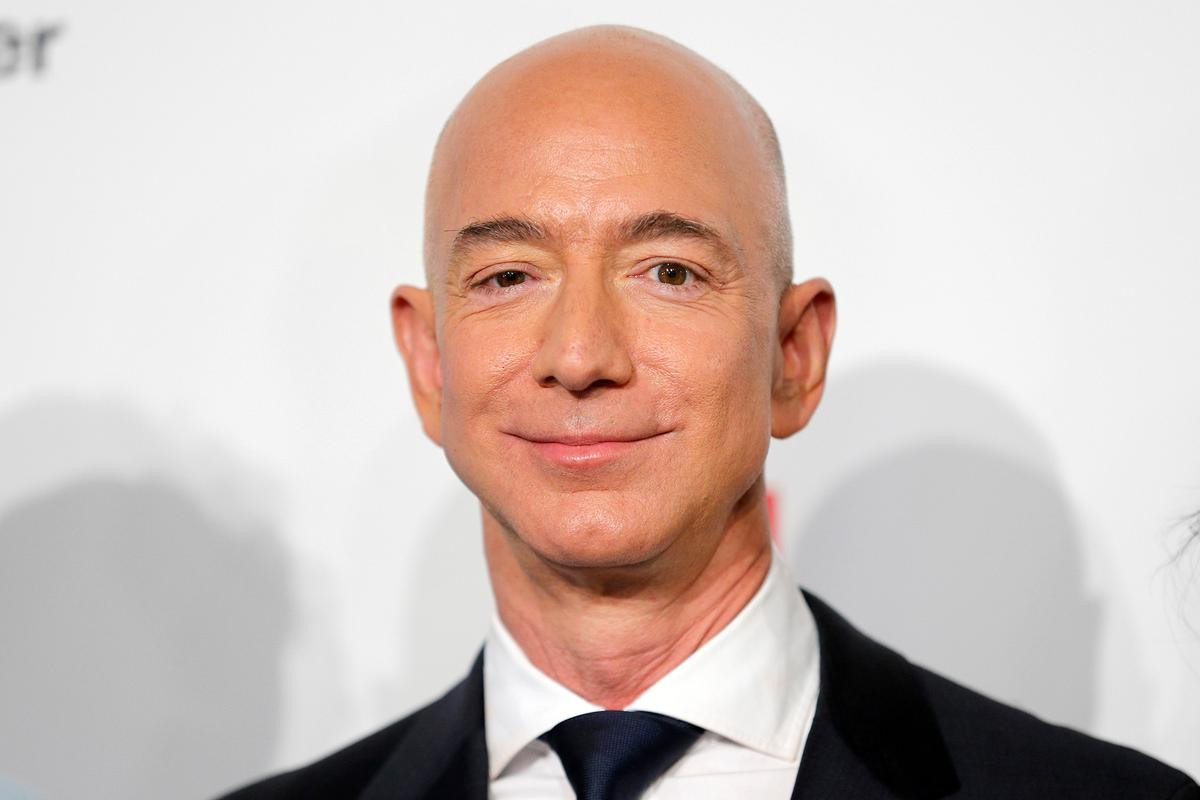 Là tỷ phú giàu nhất hành tinh, Jeff Bezos vẫn phải rửa chén để giữ hạnh phúc gia đình Ảnh 7