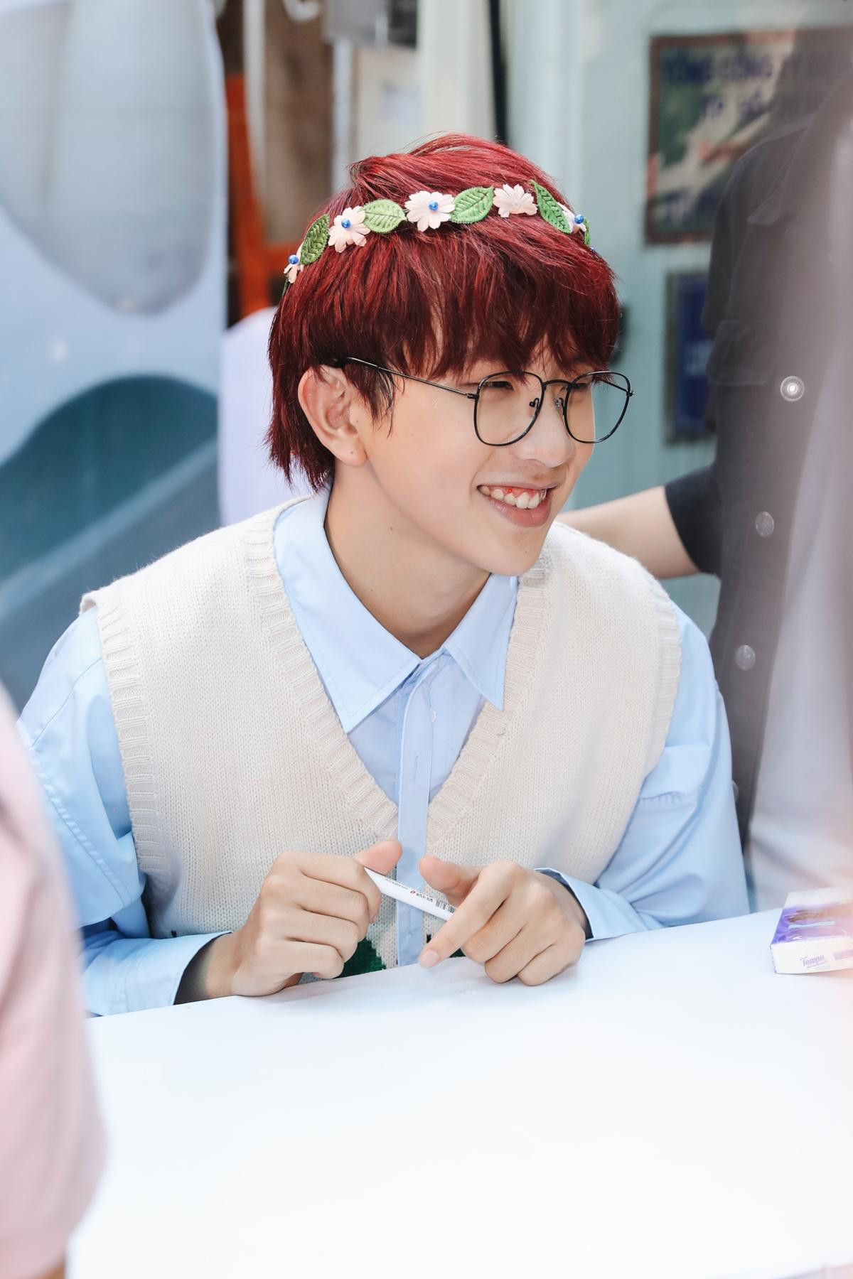 Click xem ngay: Clip đánh nhau 'sặc mùi' đam mỹ của Cody và Toki ngay tại fansign Uni5! Ảnh 5