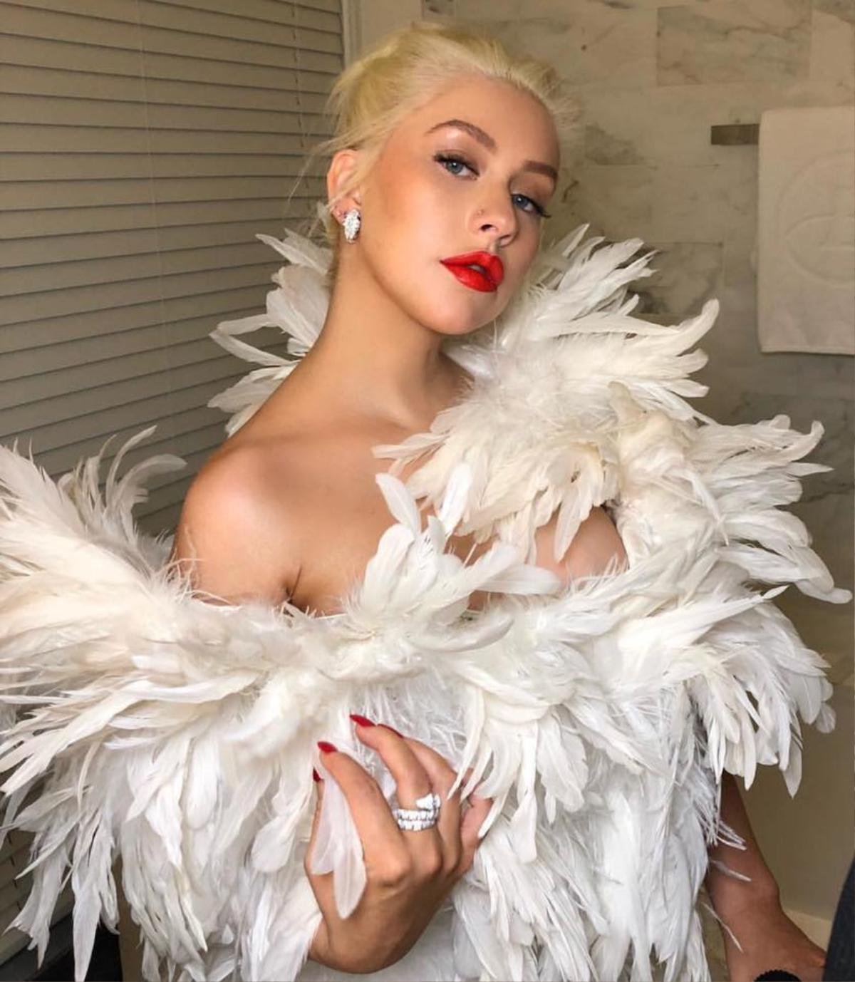 Vụ ẩu đá thế kỉ giữa Cardi B và Nicki Minaj: 'Người đáng thương' nhất lại là… Xtina! Ảnh 4