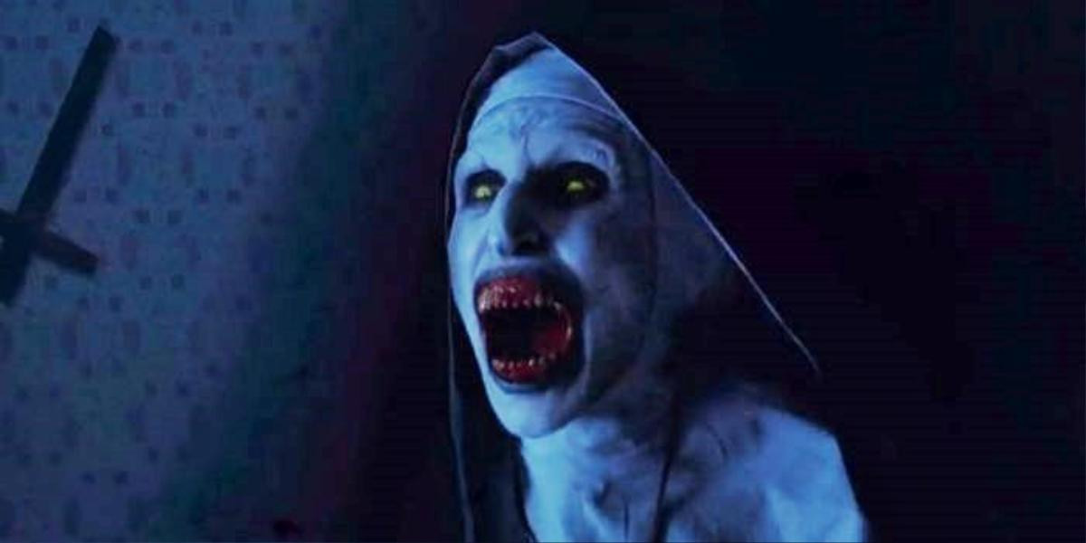 Đừng bị cuốn theo 'jump-scare' mà bỏ qua cả biển sạn trong ‘The Nun - Ác quỷ ma sơ’ Ảnh 2