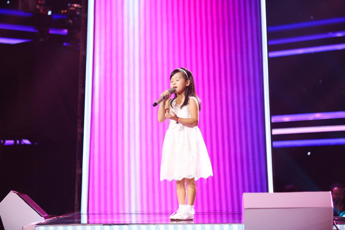 Tập 1 - The Voice Kids: Hot như phim cung đấu, bộ sậu quyền lực tung chiêu 'độc' để 'giành giựt' thí sinh Ảnh 4