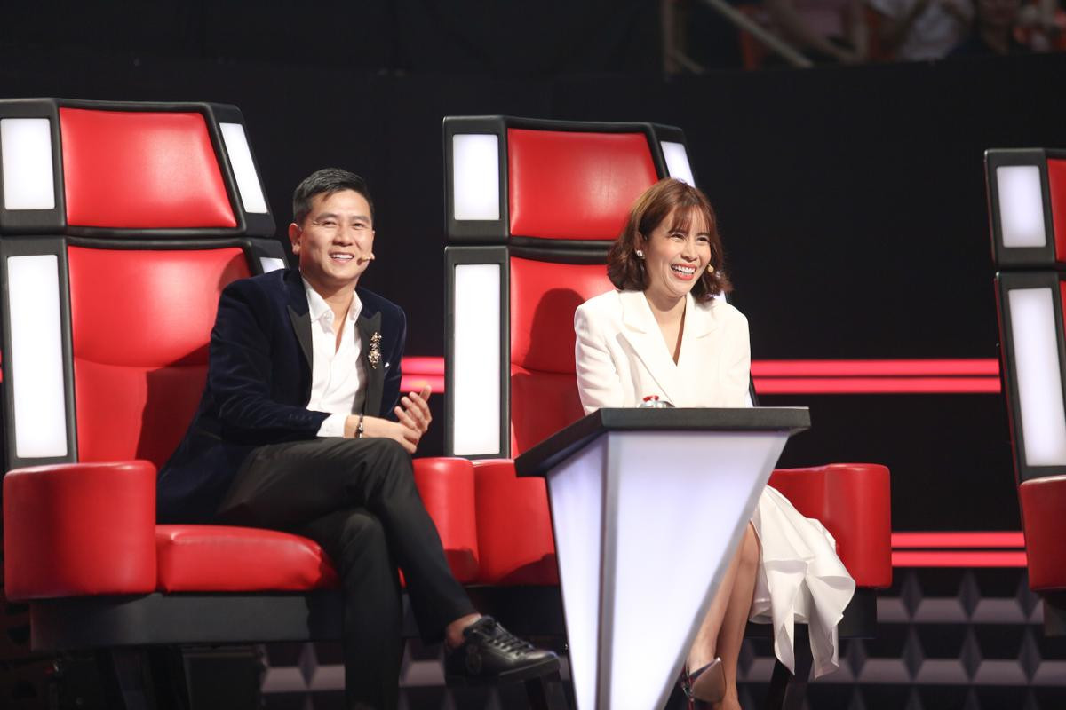 Tập 1 - The Voice Kids: Hot như phim cung đấu, bộ sậu quyền lực tung chiêu 'độc' để 'giành giựt' thí sinh Ảnh 21