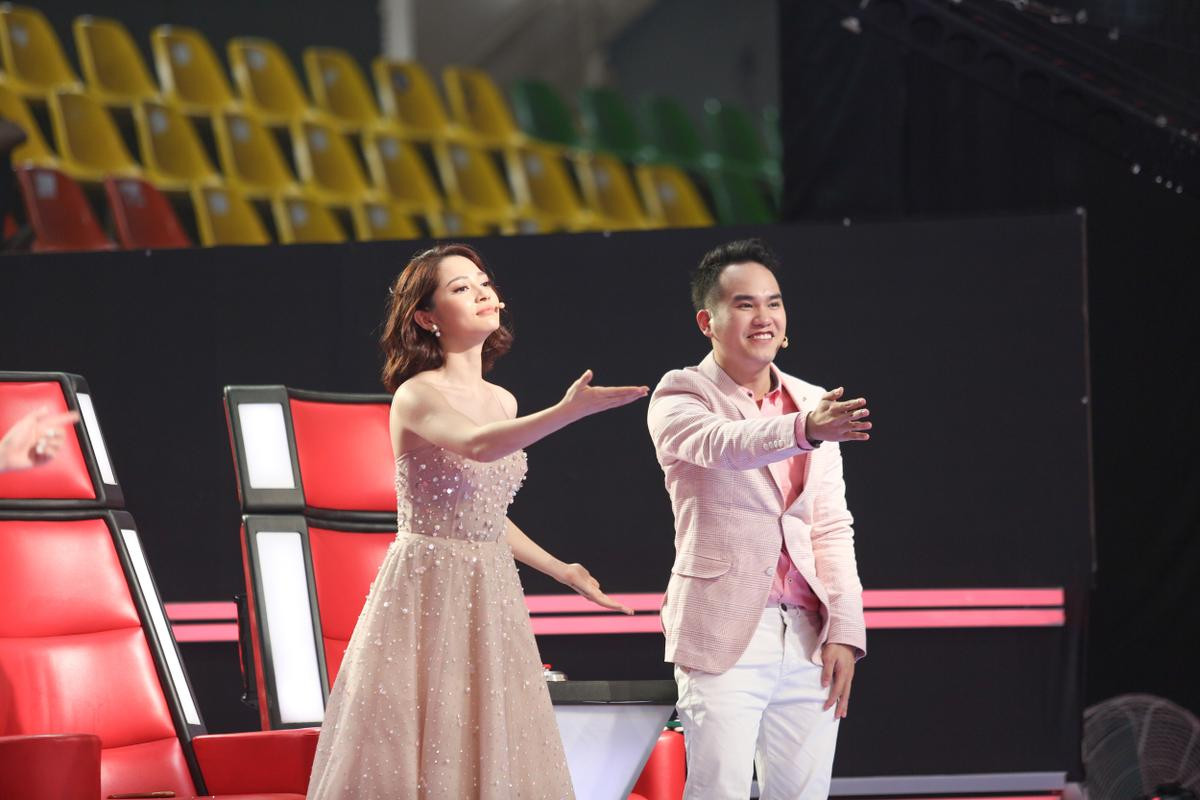 Tập 1 - The Voice Kids: Hot như phim cung đấu, bộ sậu quyền lực tung chiêu 'độc' để 'giành giựt' thí sinh Ảnh 20