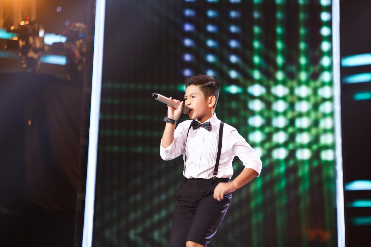 Tập 1 - The Voice Kids: Hot như phim cung đấu, bộ sậu quyền lực tung chiêu 'độc' để 'giành giựt' thí sinh Ảnh 8