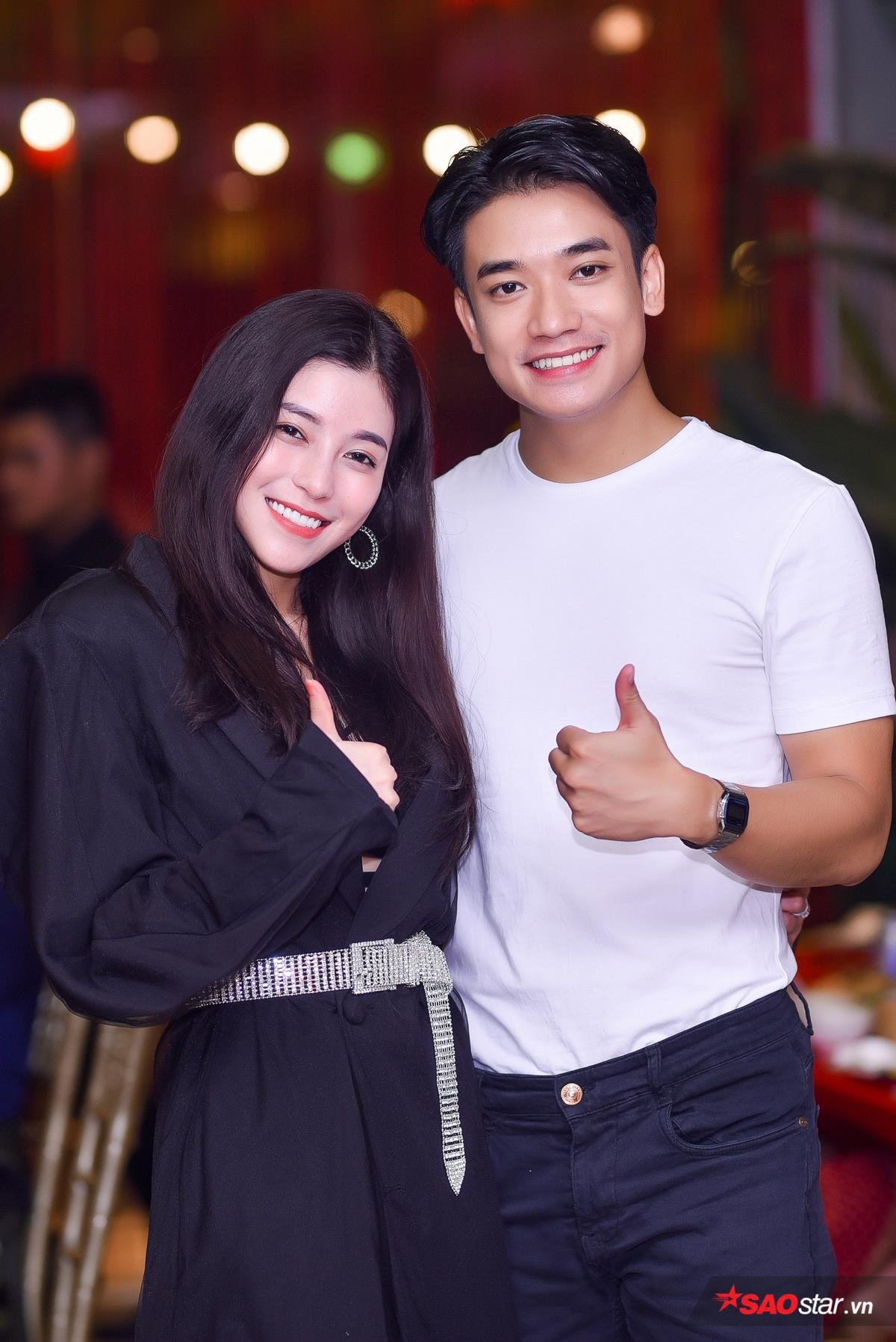 Hậu The Voice 2018, Ngọc Ánh 'rủ rê' HLV Noo Phước Thịnh cùng dàn 'trai xinh gái đẹp' hội tụ 'mừng công' Ảnh 7