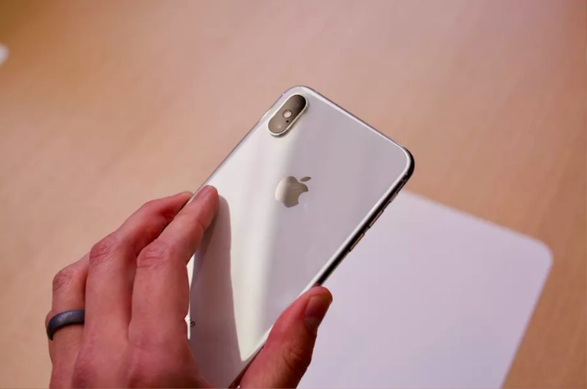 Cận cảnh bộ ba iPhone Xr, Xs và Xs Max vừa ra mắt: Đẹp quá Apple ơi! Ảnh 6