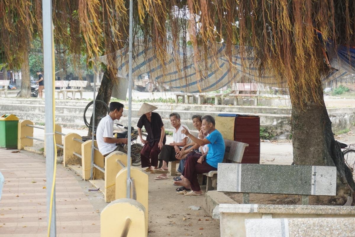 Ngôi làng ở Hà Nội ăn 4 tấn thịt chó trong ngày Tết: ‘Việc bỏ tục lệ ăn thịt chó ở đây là rất khó’ Ảnh 1