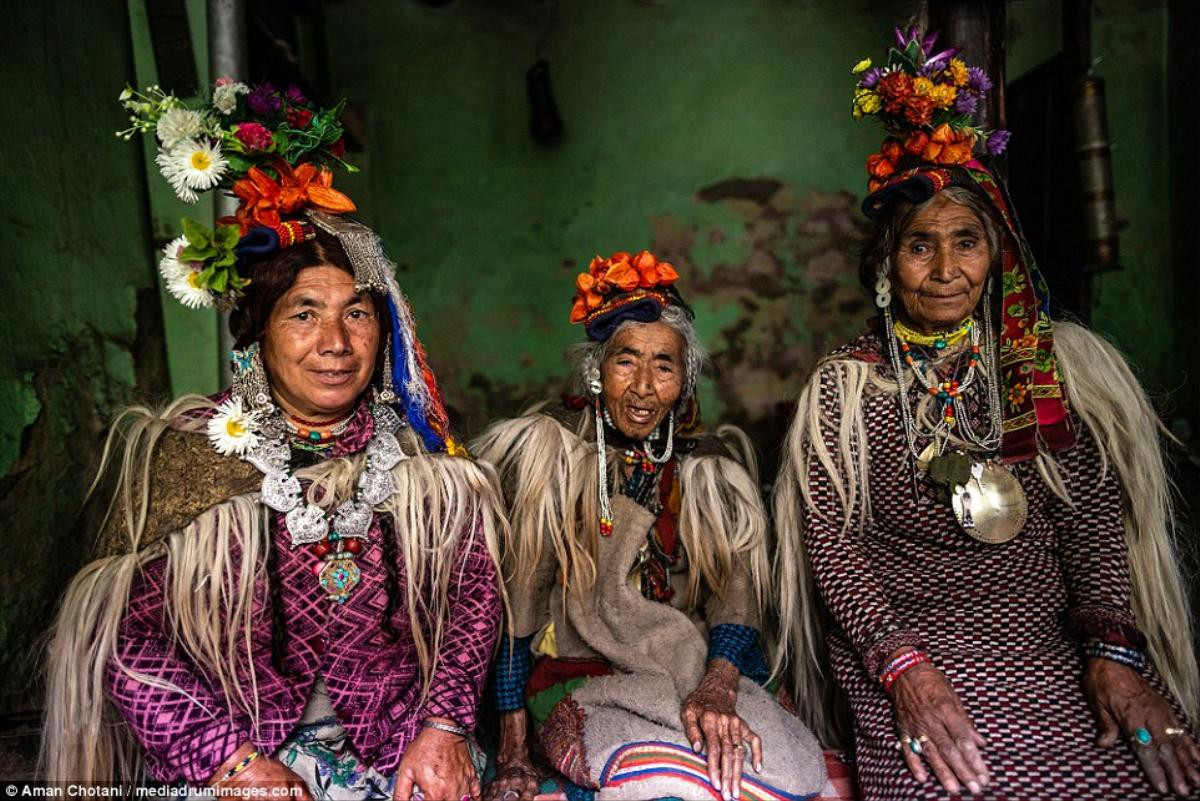 Bộ tộc  Drokpa - nơi đàn ông thoải mái đổi vợ với người khác Ảnh 1