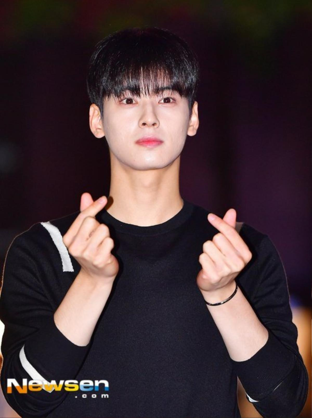 Cha Eun Woo (ASTRO), Lim Soo Hyang và Park Joo Mi đẹp rạng rỡ tại buổi tiệc kết thúc phim 'Người đẹp Gangnam' Ảnh 9