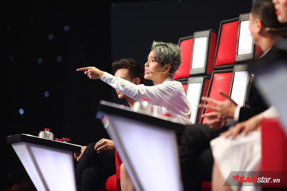 Đào Đình Anh Tuấn: Chàng trai nhỏ khiến bộ sậu HLV The Voice Kids '3 lần 4 lượt' tranh nhau không hồi kết Ảnh 6