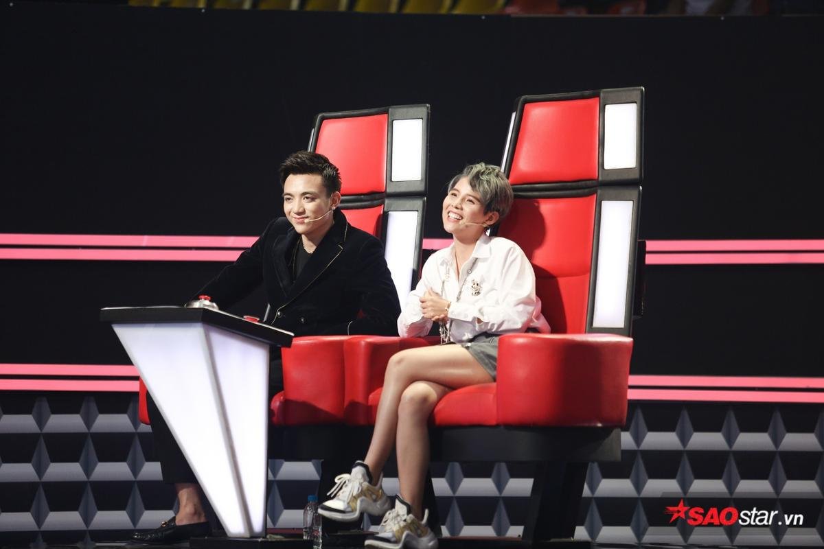 Đào Đình Anh Tuấn: Chàng trai nhỏ khiến bộ sậu HLV The Voice Kids '3 lần 4 lượt' tranh nhau không hồi kết Ảnh 4