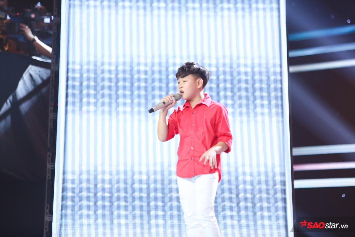 Đào Đình Anh Tuấn: Chàng trai nhỏ khiến bộ sậu HLV The Voice Kids '3 lần 4 lượt' tranh nhau không hồi kết Ảnh 2