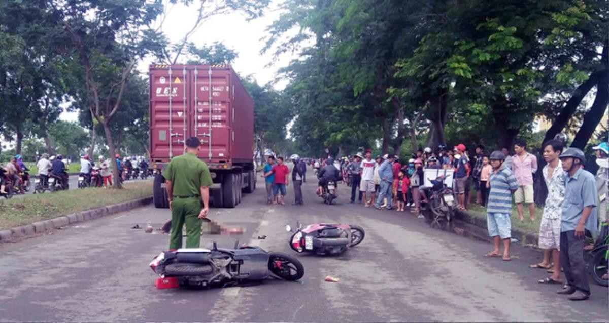 Trên đường về quê ra mắt, cô gái bị container tông tử vong Ảnh 1