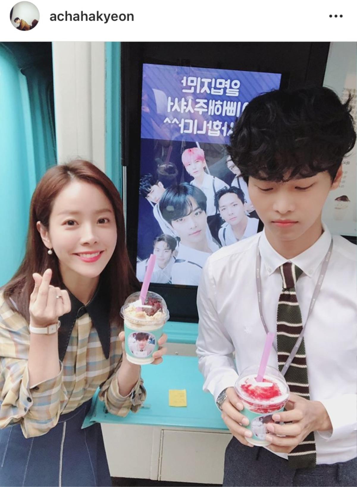 Kim Go Eun cùng VIXX khiến Han Ji Min và N bất ngờ với xe tải đồ ăn tại phim trường 'Người vợ thân quen' Ảnh 5