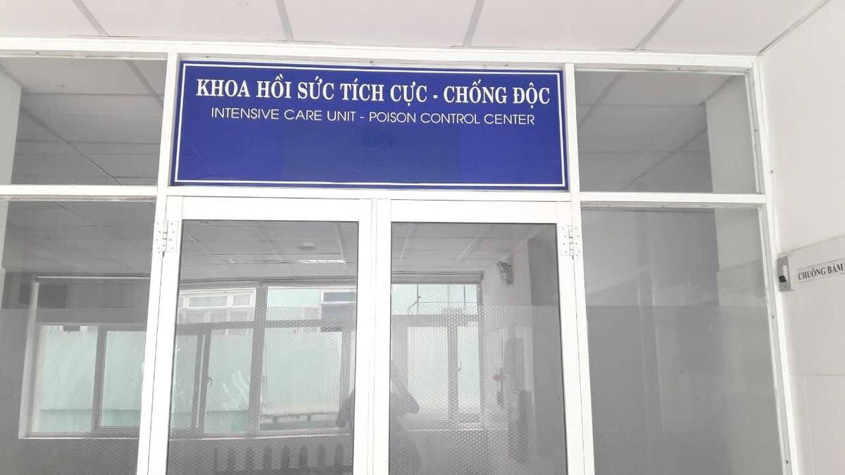 Vụ vợ và con trai tử vong, chồng nguy kịch ở Đà Nẵng: Tìm thấy vỏ thuốc Tây trong khách sạn Ảnh 2