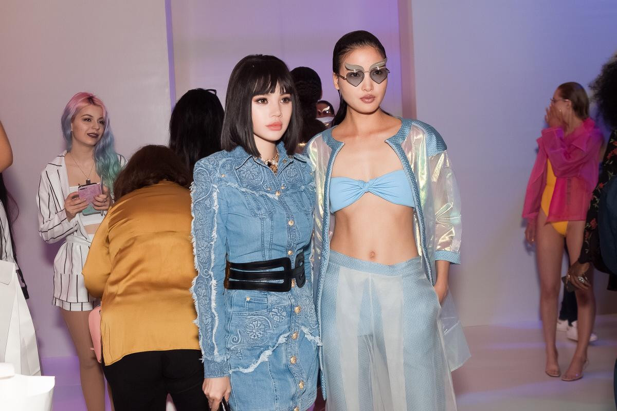 Hoa hậu con nhà giàu Việt, Jolie Nguyễn sáng trưng với cây đồ hiệu, ngồi hàng đầu  London Fashion Week Ảnh 7